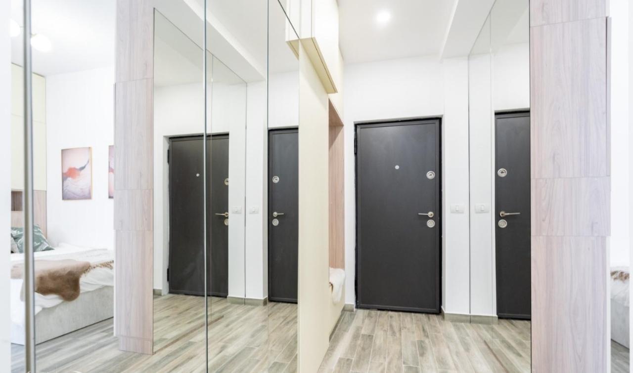 Executive Suites In Center Bucarest Esterno foto